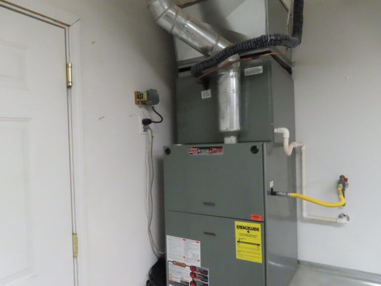 1325 N Third St - gas Heating unit in the garage
