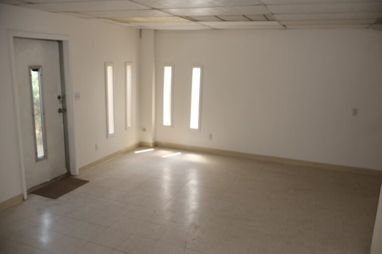1205 Elkins Rd (13)